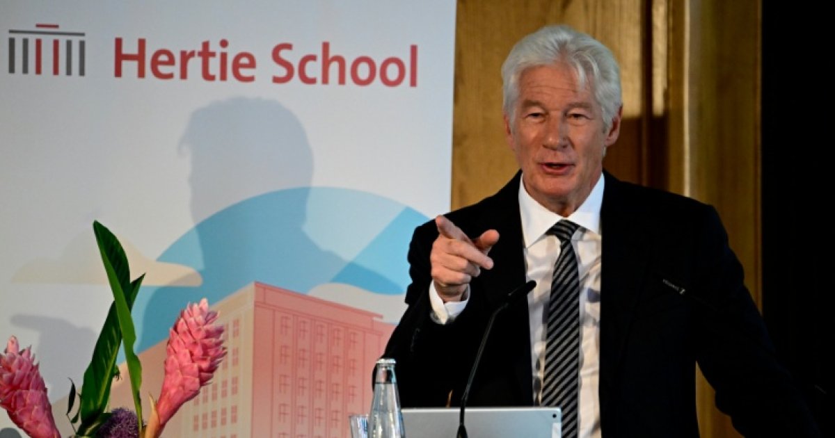 Legendary Actor Turns 76: Celebrating Partnership Between His Foundation and Hertie School