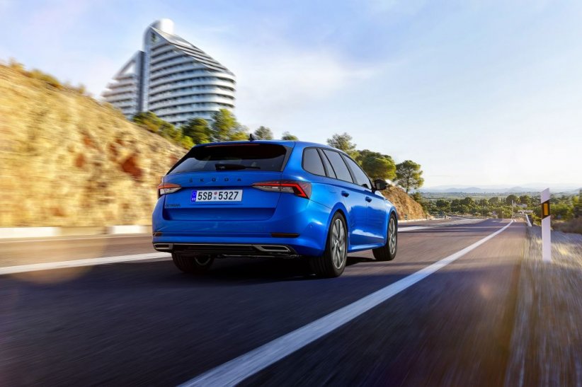 Skoda Octavia Combi 1.4 TSI PHEV iV 204 ch Skoda Octavia Combi 1.4 TSI PHEV iV 204 ch