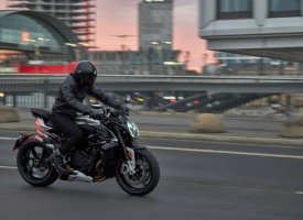 Nouvelle MV Agusta Brutale 1000 RS : chère, mais moins chère !