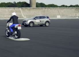 La connectivité auto-moto, c'est pour demain ?