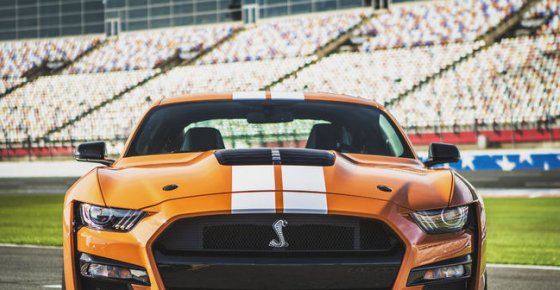 Mustang GT500 : Ford offre le stage