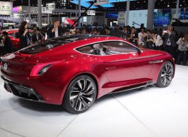 Un coupé sportif électrique en approche chez MG