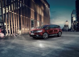 Renault : un nouvel Espace plus connecté