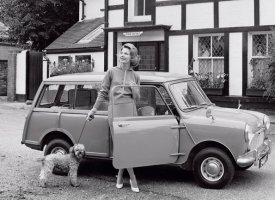 Rétromobile fête 60 ans de Mini