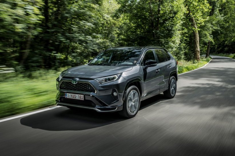 Toyota Rav4 Hybride Rechargeable : 75 km. Toyota Rav4 Hybride Rechargeable : 75 km.