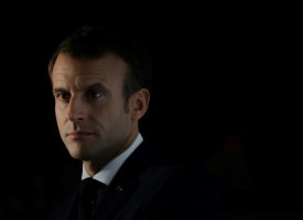 Congé après la perte d'un enfant: Macron intervient, le gouvernement fait machine arrière