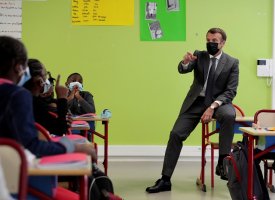 Couvre-feu : Emmanuel Macron admet que "19h, c'est tôt"