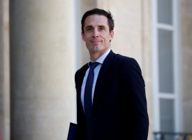 Transports : le pass sanitaire obligatoire "à partir de mi-août", annonce Jean-Baptiste Djebbari