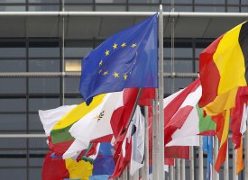 Contre le Covid-19, l'Europe va lever 25 MdsE et assouplir ses règles