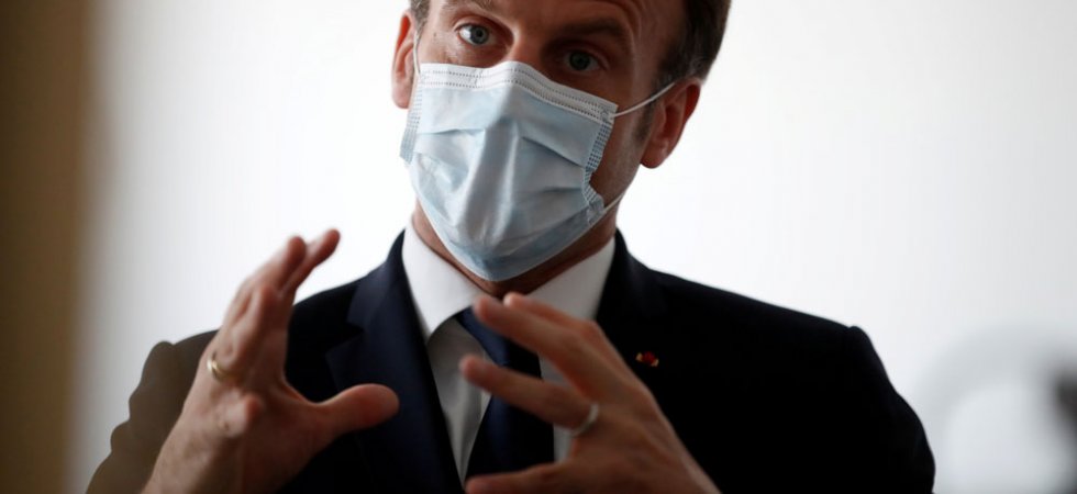 "Reconfiner le week-end" serait "une vie impossible en Île-de-France", selon Emmanuel Macron