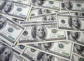 Devises : le dollar faiblit malgré les bons chiffres de l'emploi US