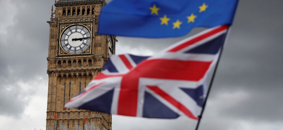 Taux : statu quo de la Banque d'Angleterre, qui attend des signes clairs de reprise