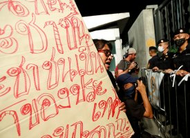 Manifestations pro-démocratie : la Thaïlande attaque en justice Facebook et Twitter