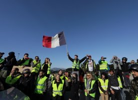 Les "Gilets jaunes" ont coûté 2,5 milliards d'euros à la France