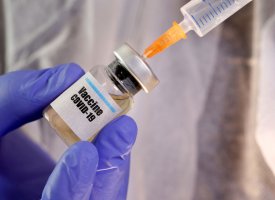 Vaccin anti-covid en France : des raisons d'être optimiste ?