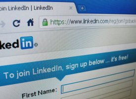 LinkedIn supprime 960 postes