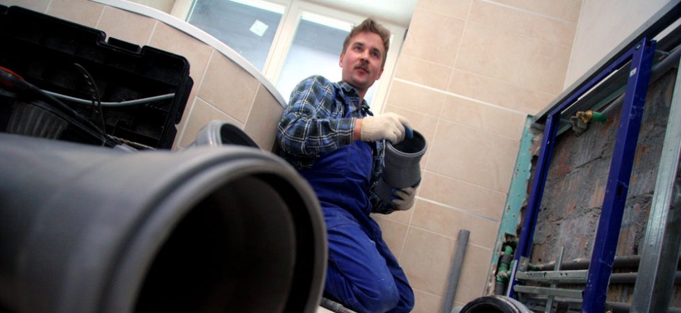 Mr Bricolage ne touche pas au dividende