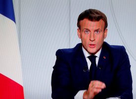 Macron annonce un déconfinement en 3 étapes à partir de samedi