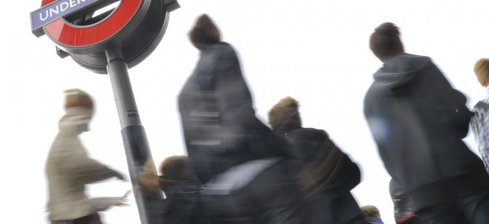 L'inflation ralentit plus que prévu au Royaume-Uni
