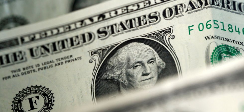 Devises : l'euro au plus bas depuis plus de 4 mois face au dollar