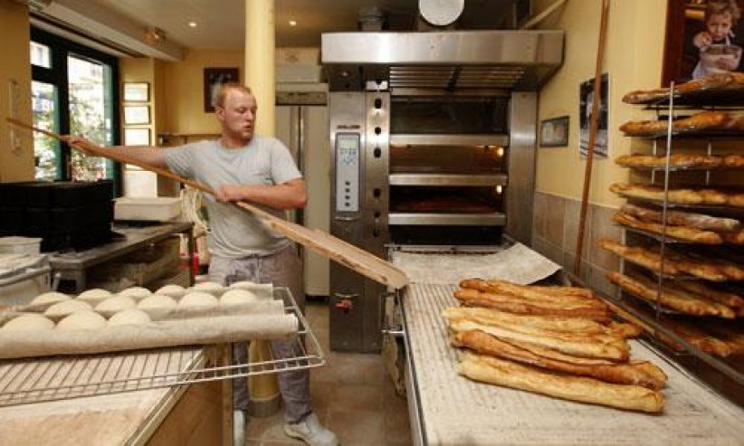 Les boucheries, les boulangeries, les poissonniers... Les boucheries, les boulangeries, les poissonniers...