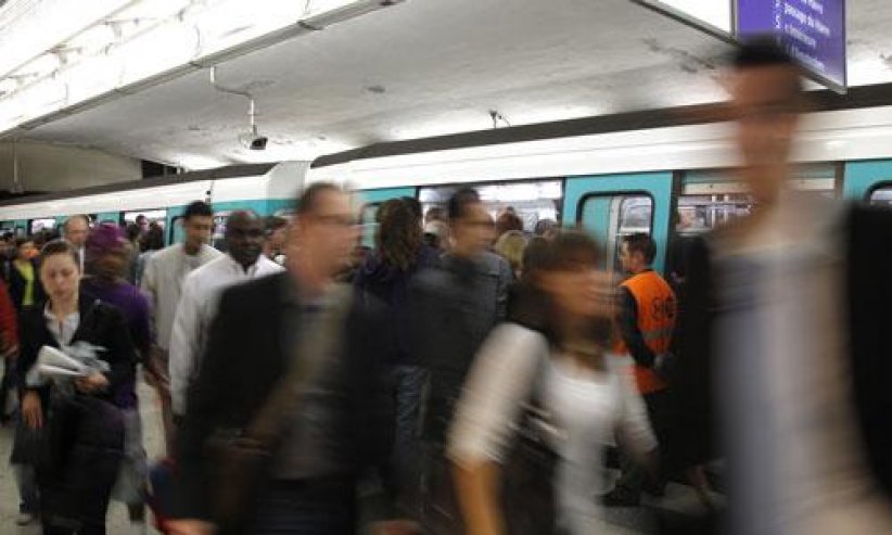 Les transports parisiens Les transports parisiens