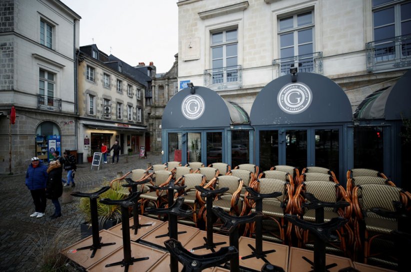 Les cafés, les bars et les restaurants Les cafés, les bars et les restaurants
