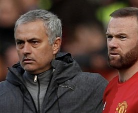 Tottenham : Rooney convaincu que Mourinho va rebondir