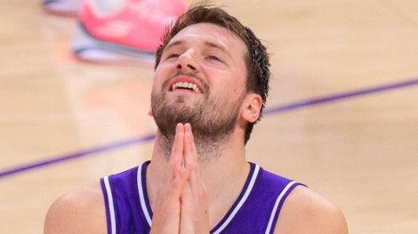Lakers: ¿Terminará Doncic la temporada regular privado de premios individuales?