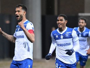 Ligue 2 (J35) : Auxerre s'impose à Dunkerque et se rapproche de la Ligue 1 