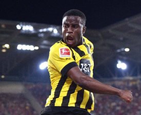 Bundesliga (J2) : Dortmund renversant à Fribourg, Modeste muet