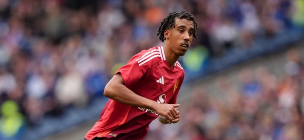 Manchester United : Leny Yoro victime d'une fracture au pied