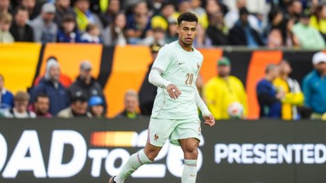 Azules: ¿Giroud lesionado, alineación modificada contra Colombia?