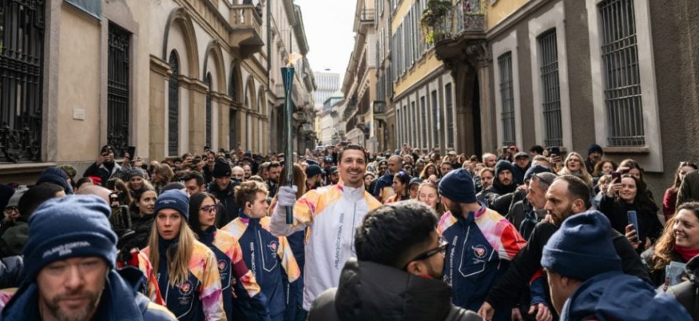 Ibrahimovic « très fier » de porter la flamme olympique