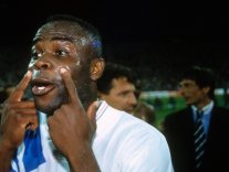 Pas de larmes ! Pas de larmes !