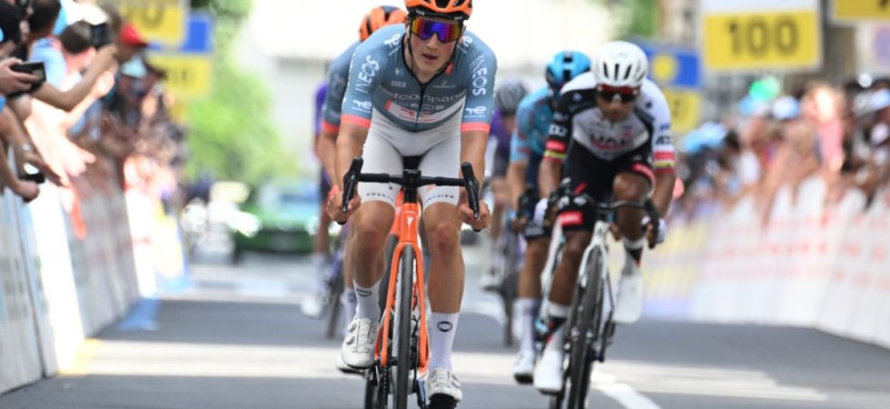 August souffle la victoire et le maillot jaune en Tchéquie, Blikra s'impose en Norvège