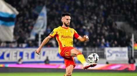 Lens : Thomasson entretient le flou sur son avenir
