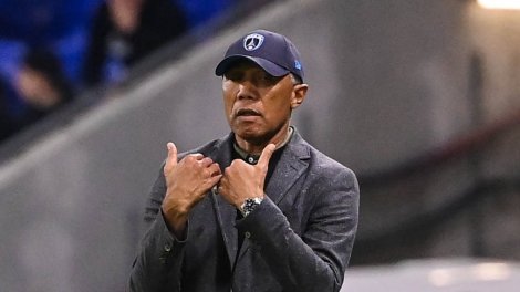 Paris FC : Kombouaré ne se projette pas