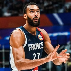 Paris 2024 : Gobert lance sa candidature pour être porte-drapeau 