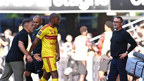 Rennes - Le Mans : Sidibé, une expulsion ...