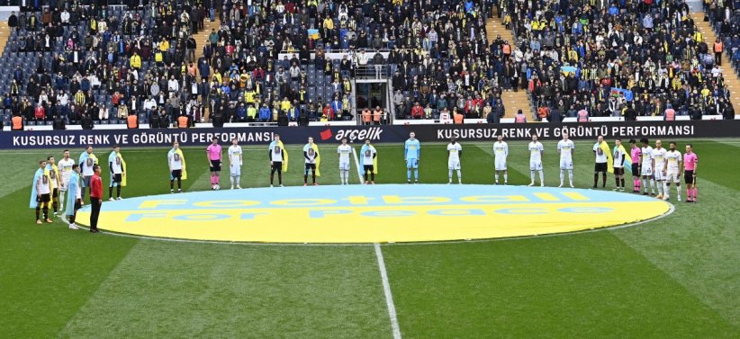 "Le football pour la paix" "Le football pour la paix"