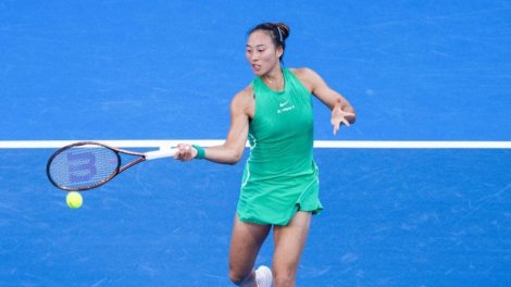 <b>WTA</b> - Dubaï : Q.Zheng verra les huitièmes après sa victoire sur Hibino - Orange Sport