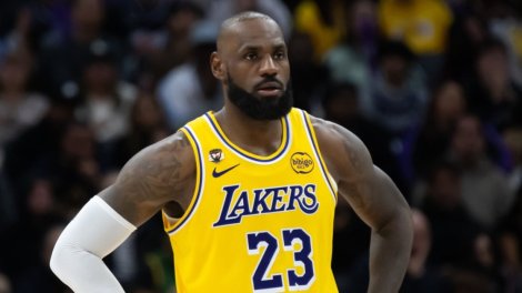 NBA: Ο ΛεΜπρόν Τζέιμς σκέφτηκε να τα παρατήσει