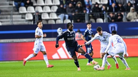 Ligue 1 (J14) : Le Paris FC et Auxerre se neutralisent