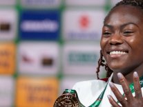 Clarisse Agbegnenou (cinq titres) Clarisse Agbegnenou (cinq titres)