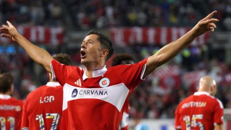 MLS: Πρώτο διπλό για Λεβαντόφσκι, ο Κασεμίρο χάνει το πρώτο του εντός έδρας