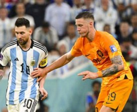 Argentine : Messi regrette de s'être emporté contre Weghorst