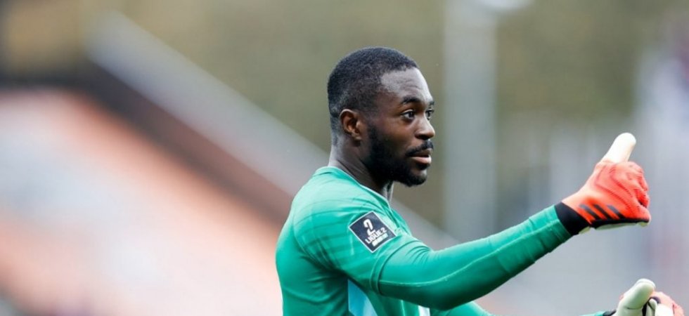 Lorient : Yvon Mvogo révèle avoir refusé Manchester United