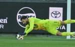 MLS : Lloris repousse un penalty 