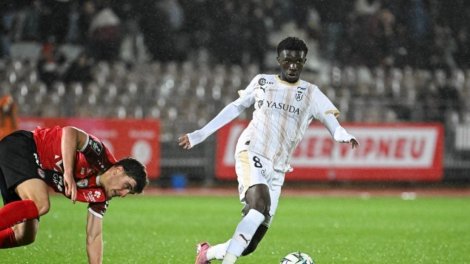 Reims : Martial Tia prolonge jusqu'en 2030